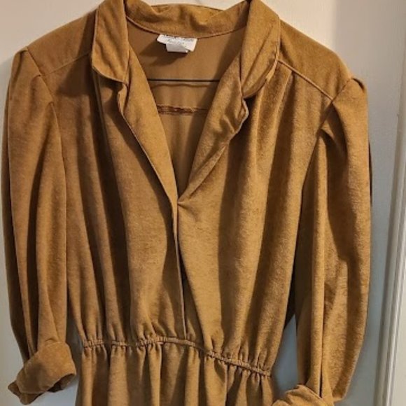 Tan dress - Picture 1 of 3